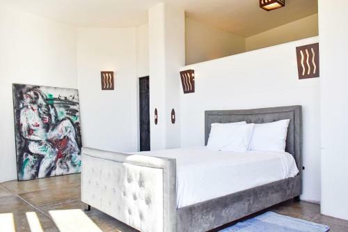 Villa New Luxury Getaway - Pool, Spa, Sunset, Views @ Casa Bella