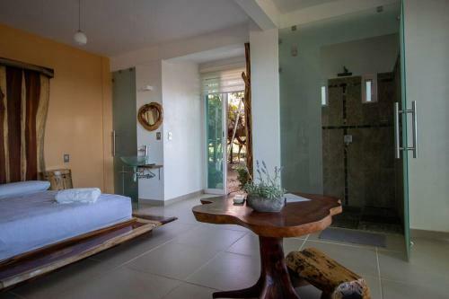 Casa Surya - Holiday Villa With Ocean View