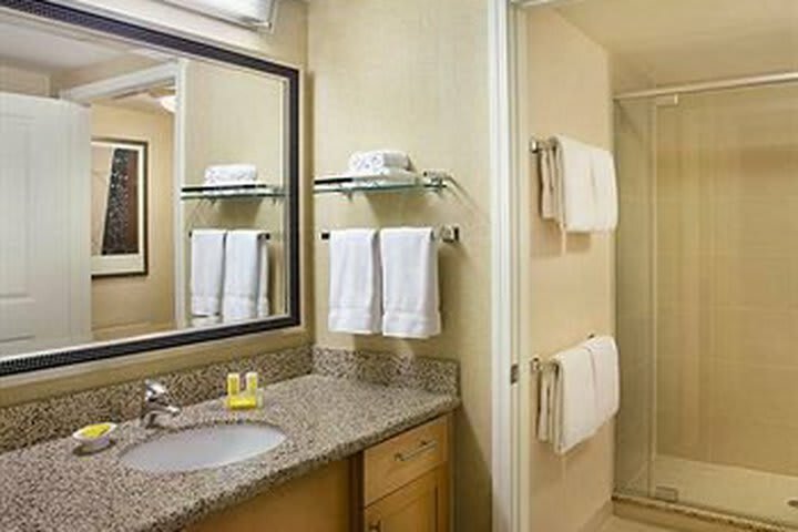 Hotel Residence Inn By Marriott Calgary Airport