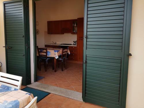 Apartamento Borgo Lu Canali Da Gavino