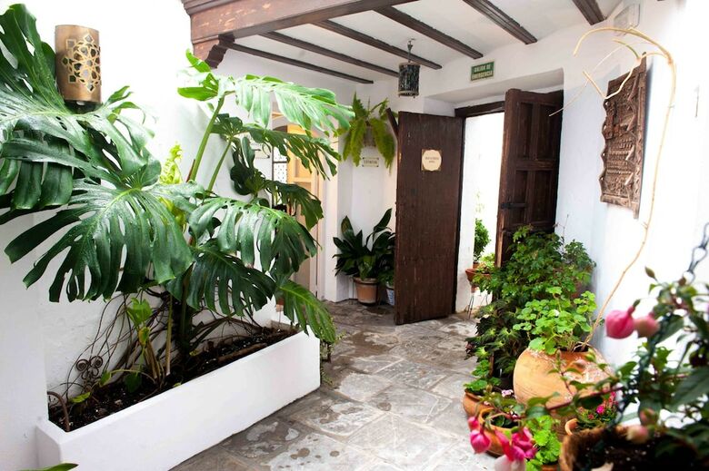 Hotel La Casa Del Califa