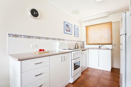 Aparthotel Lakeside Holiday Apartments Merimbula
