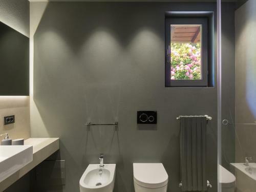 Villa Falcone 5 Bedrooms 10 Pax