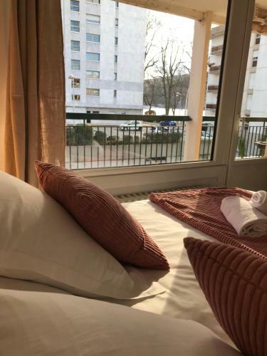 Apartamento Le Lys D'or - Cosy Et Proche Lac, Balcon Terrasse