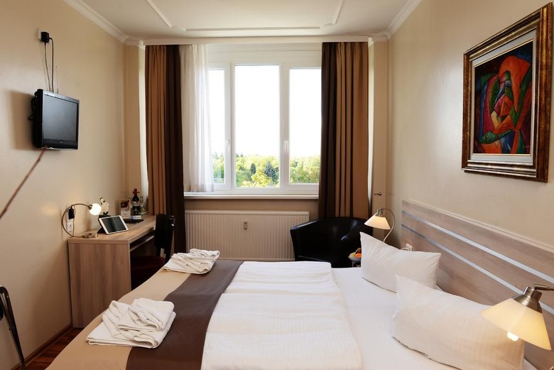 Aga's Hotel
