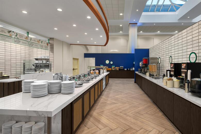 Hotel Embassy Suites Logan Airport