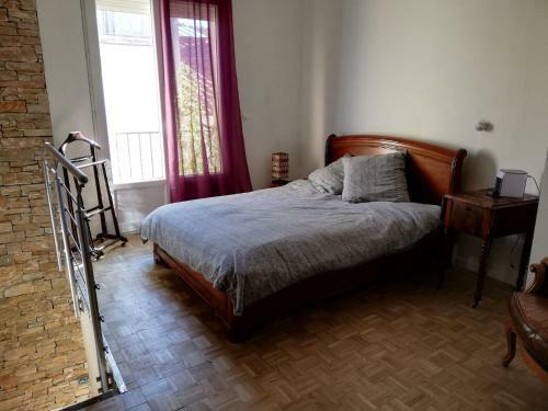 Maison Small Luxury ( Planxa,suite,solarium,jacuzzi,pas de Vis � Vis)
