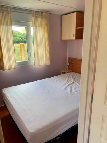 Agr�able Mobile-home Sans Vis-�-vis, 3 Chambres