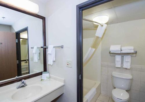Hotel Americinn Lodge & Suites Peoria