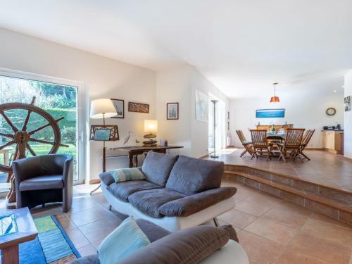 Holiday Home Villa de La Butte