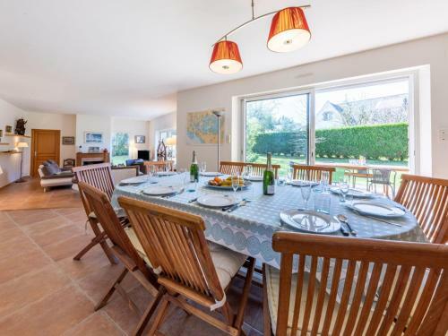 Holiday Home Villa de La Butte