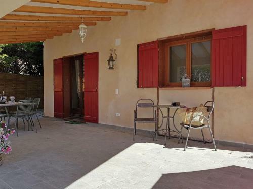 Modern Villa With Swimming Pool In Aups