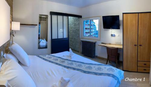 Hotel H�tel Chastellares