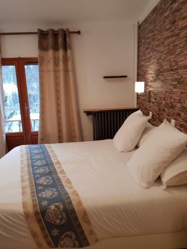 Hotel H�tel Chastellares