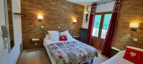 Hotel H�tel Chastellares