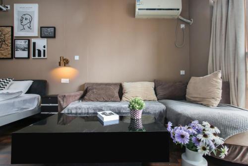 Aparthotel Nanjing 365 Service Apartment (Junlin Shop)