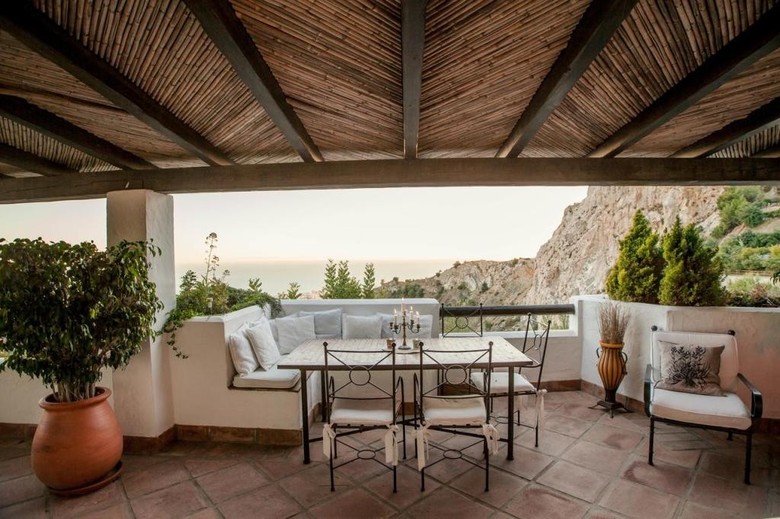Hostal The Urban Villa