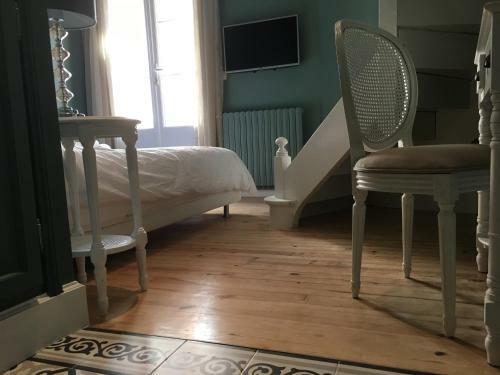Hostal Maison D'h�tes "au Coeur D'avignon"