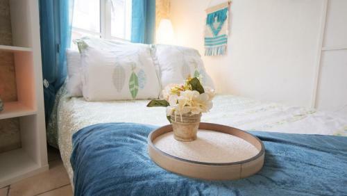 Apartamento Charmant Studio 25 M2 Centre Ville Avignon