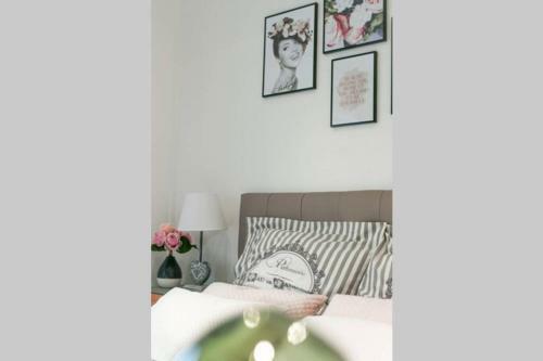 Instant Fleury: Maison de Caract�re, Jardin Secret