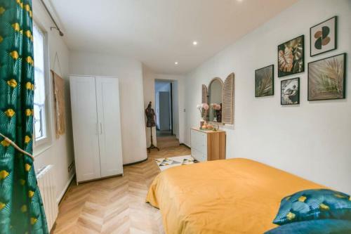 Instant Fleury: Maison de Caract�re, Jardin Secret