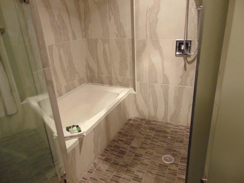 Redac Gateway Hotel Torrance