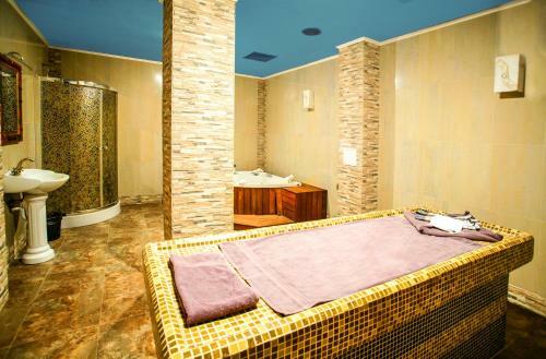 Spa Hotel Select