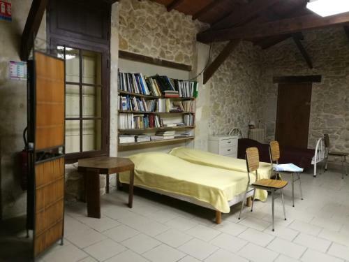 Hostal G�te D'�tape Dortoir Ch�teau Saint Vincent