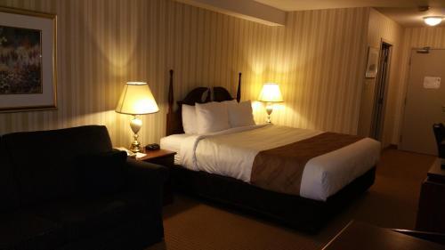 Quality Hotel & Suites Sherbrooke