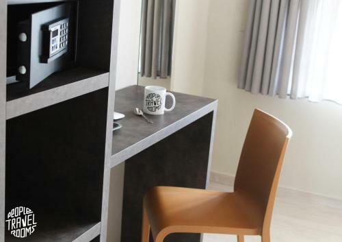 Hostal People Travel Rooms