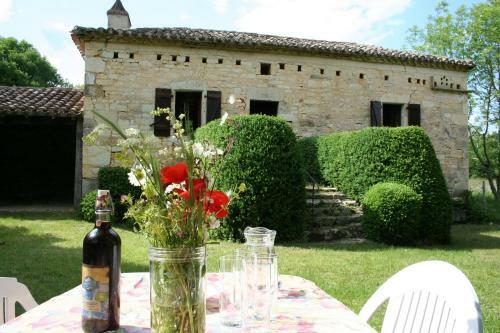 Les G�tes Du Mas D'aspech