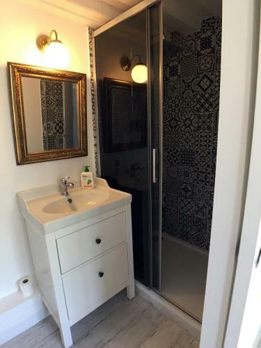 Bed & Breakfast La Romance Et La Romanesque