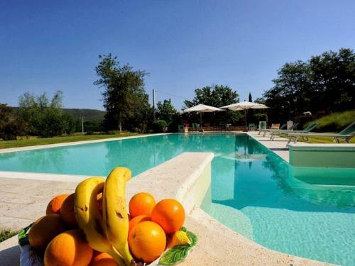 Authentic Holiday Home In Bucine With Private Swimming Pool
