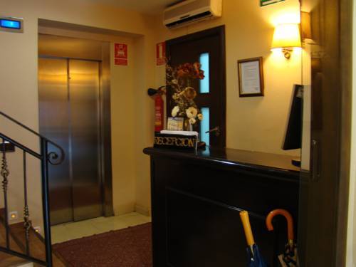 Hostal Plaza