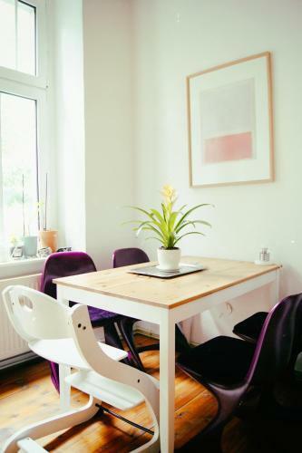 Hostal Minimal Room In A Family Home