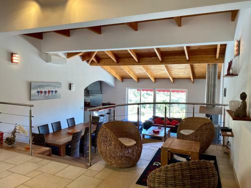 Villa 8 Personnes, Piscine Chauff�e