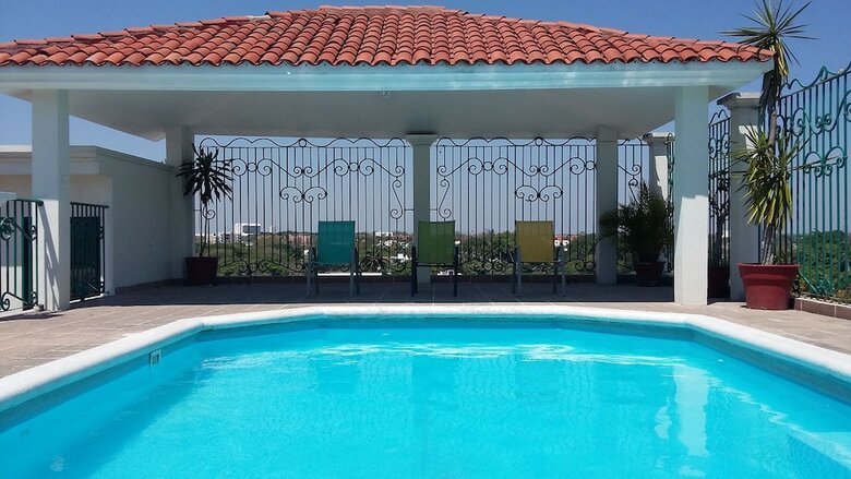 Hotel & Suites Real Del Lago