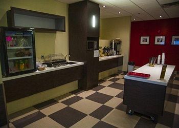 Quality Hotel & Conference Centre