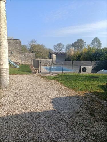 Maison de Campagne Avec Piscine Chauff�e