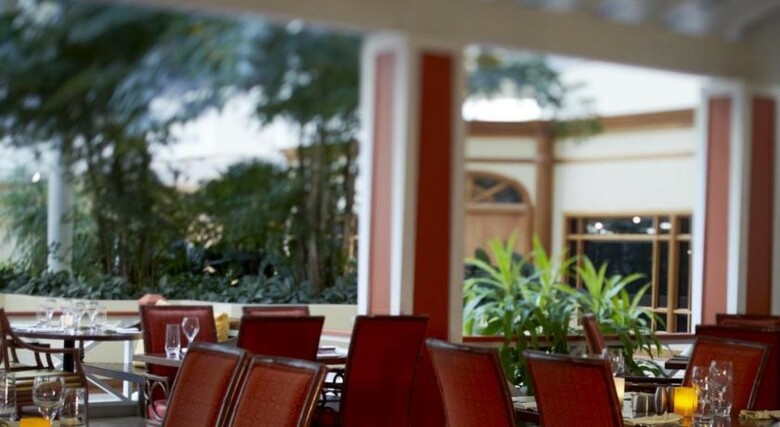Hotel Renaissance Orlando Resort At Seaworld