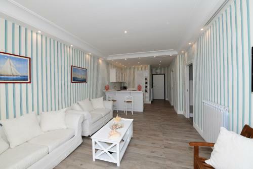 Le Fratte Luxury Home