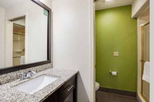 Hotel Sleep Inn & Suites Milan