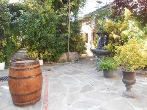 Albergue Hostal La Mesnadita