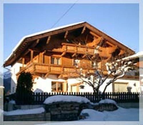 Hostal Haus Bergheimat