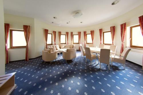 Hotel Hradn� Br�na U Slovanov