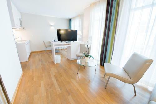 Nymphe Strandhotel & Apartments