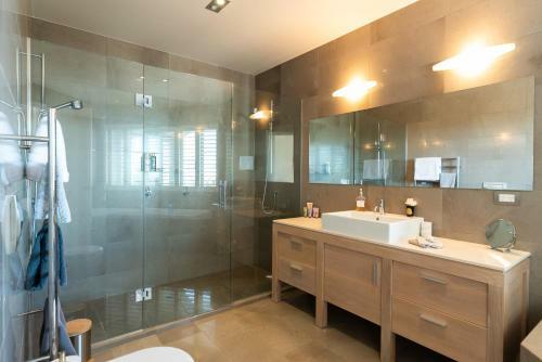 Villa Heaven Nz Luxury Adult Accommodation