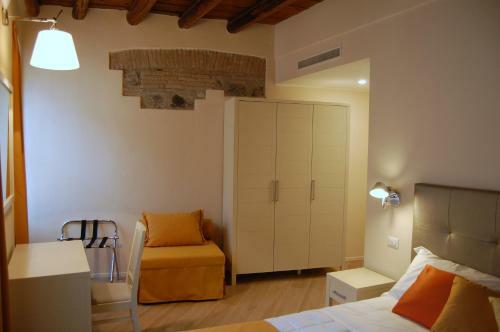 Hostal Altido La Corte Fiorita Como