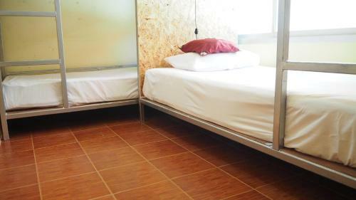Albergue Chaokoh Phi Phi Resort And Dorm Room
