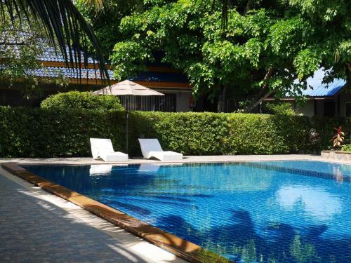 Hotel Phiphi Andaman Resort - Sha Extra Plus